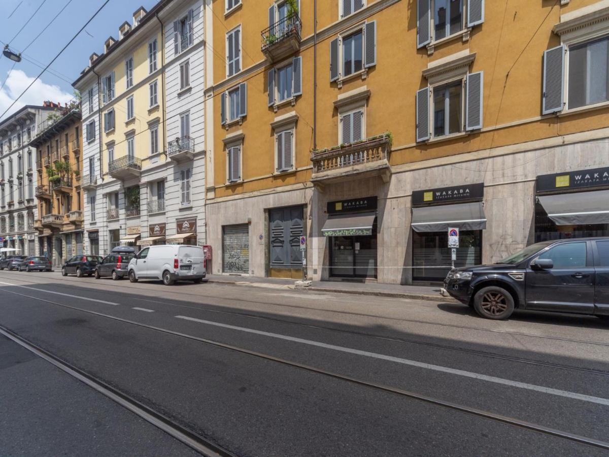 The Rent - Spacious Two-bedroom In Porta Romana Appartement
